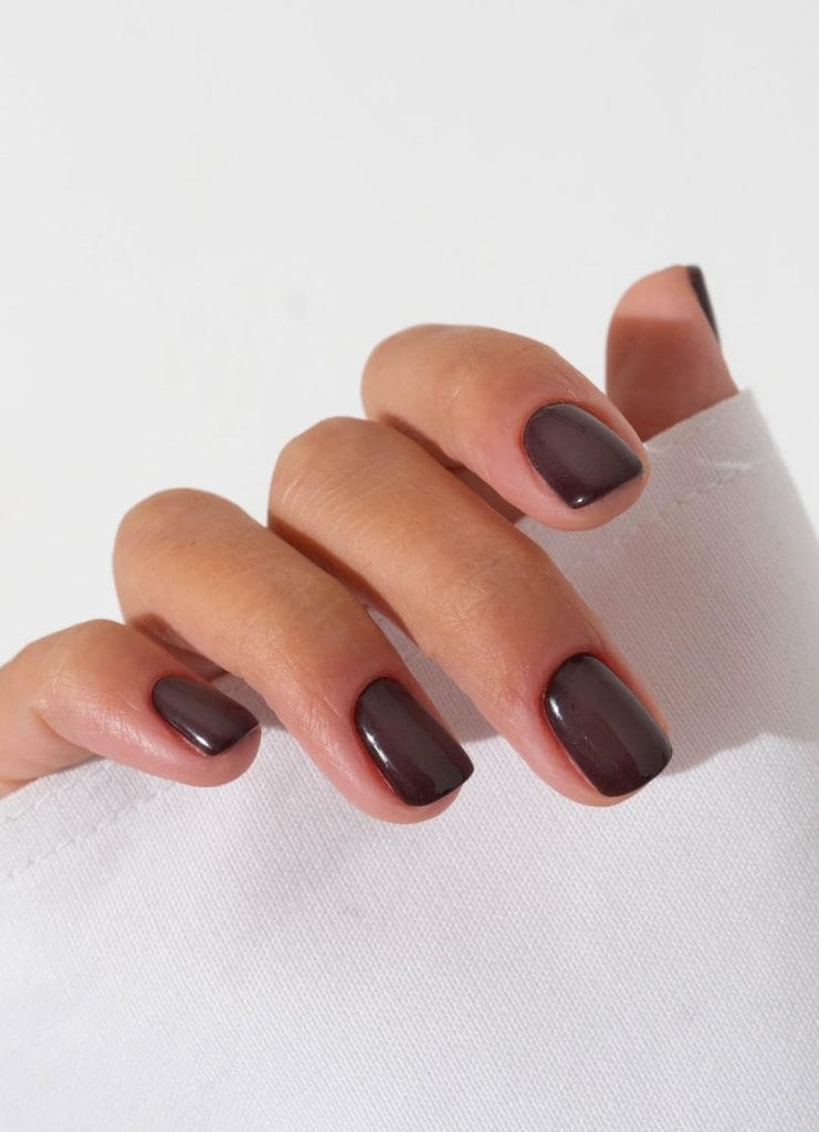Classy fall nails with brown aura design
