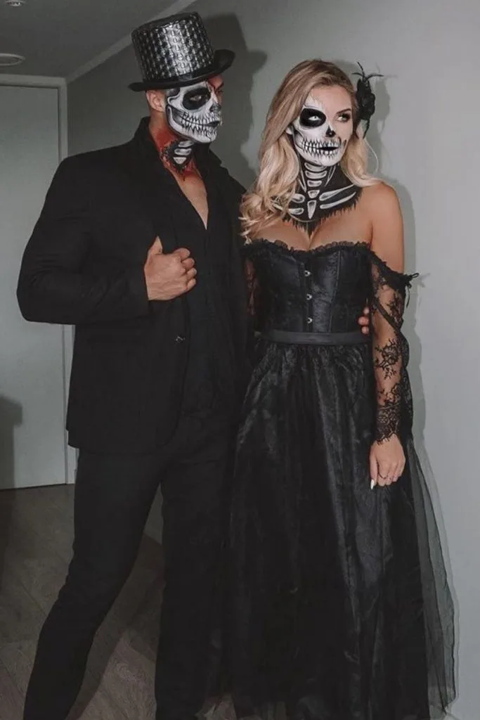 Day of the Dead skull makeup couples Halloween costume