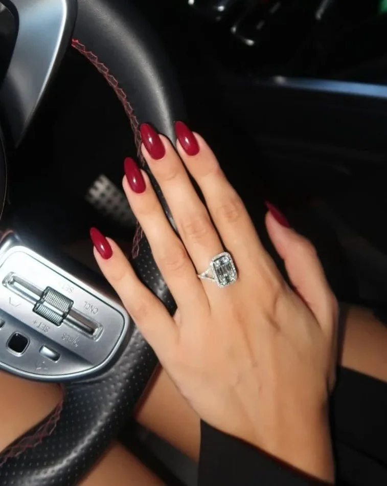 oval red old money fall nails with diamond ring
