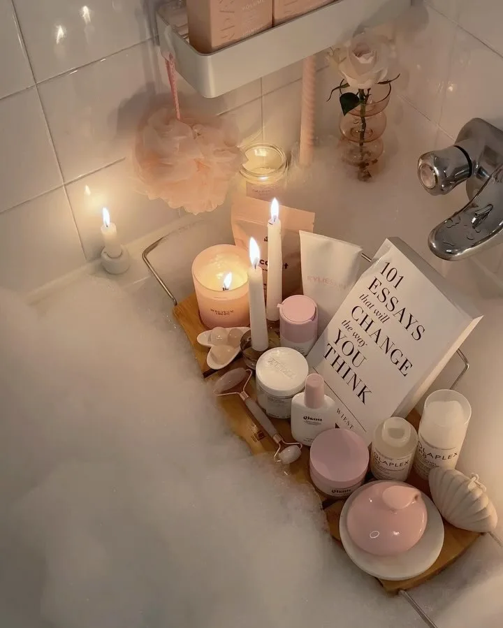 33 Cozy Things to Do in Winter That Feel Like a Hallmark Movie IRL
